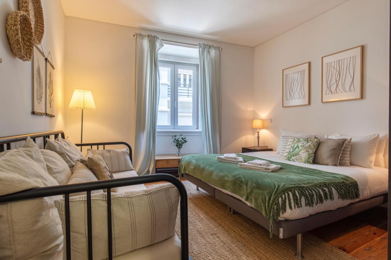 32 -Lovely 2 Bedroom Apt In Principe Real Lisbon Exterior photo