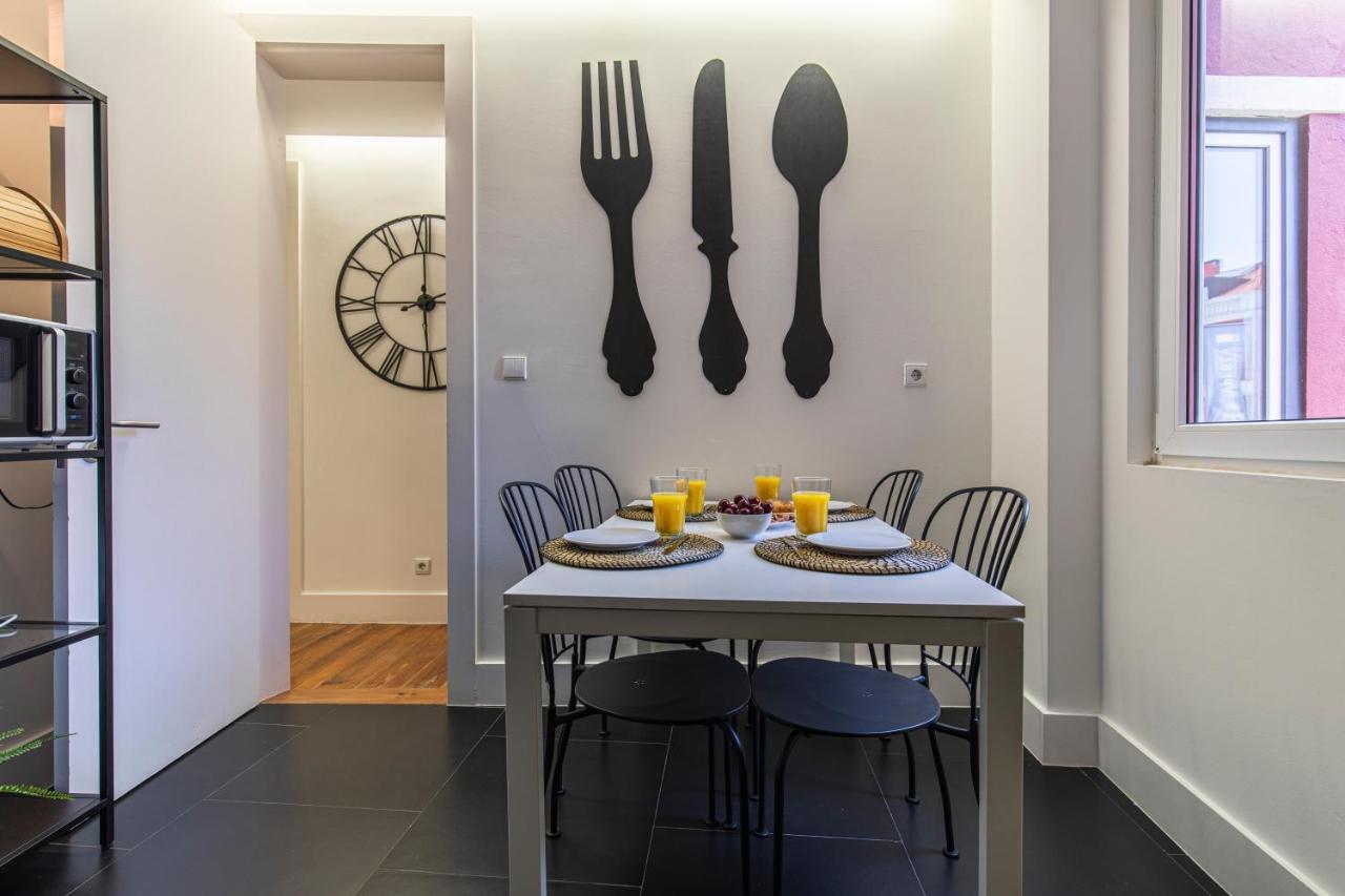 32 -Lovely 2 Bedroom Apt In Principe Real Lisbon Exterior photo