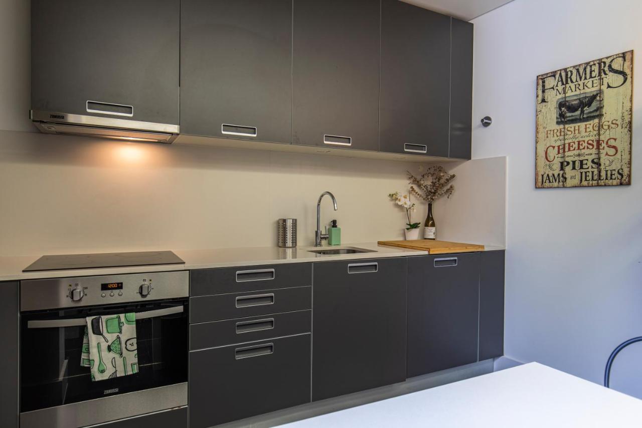 32 -Lovely 2 Bedroom Apt In Principe Real Lisbon Exterior photo