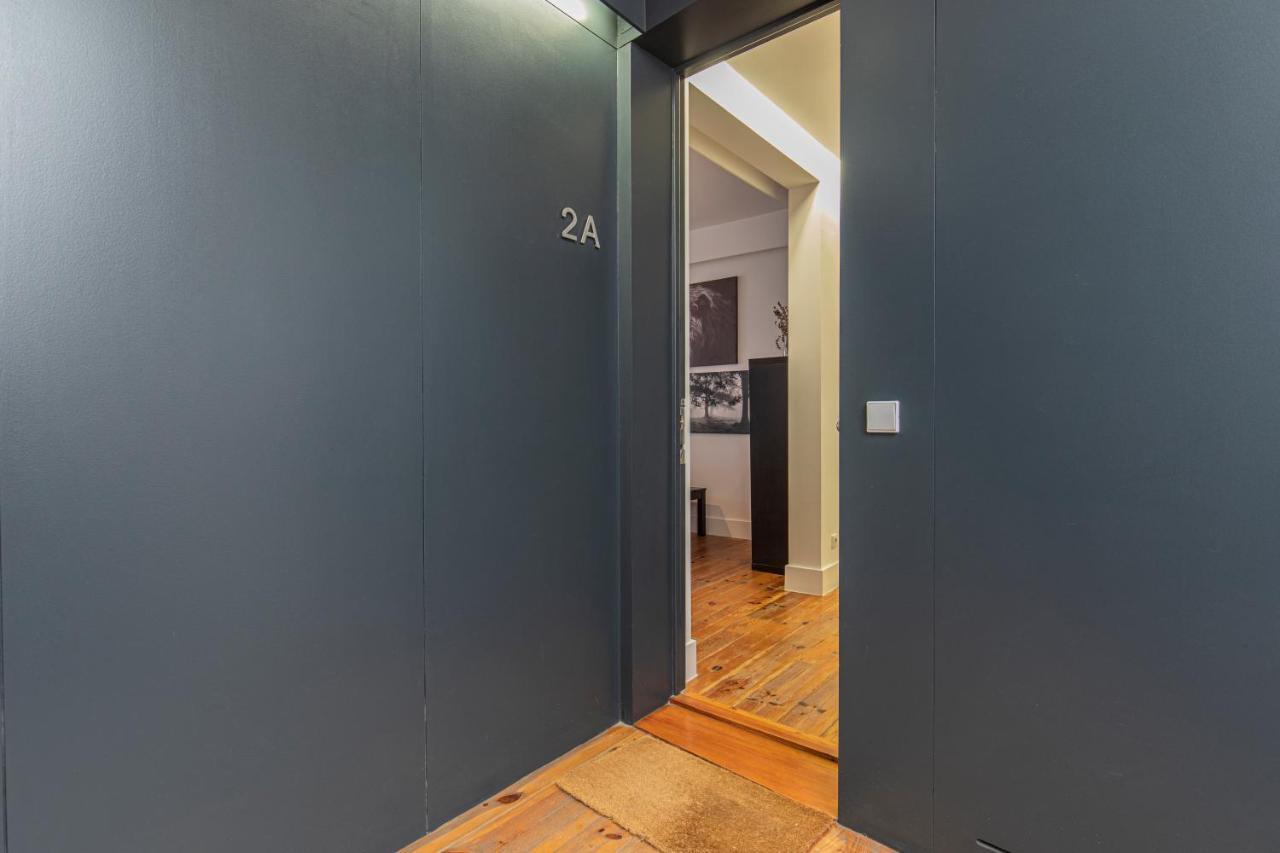 32 -Lovely 2 Bedroom Apt In Principe Real Lisbon Exterior photo